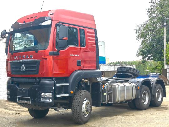 Тягач SITRAK C7H 6х6