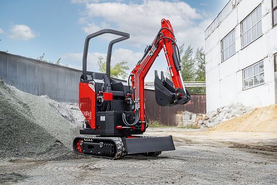 Полноповоротный гусеничный экскаватор RBX-15