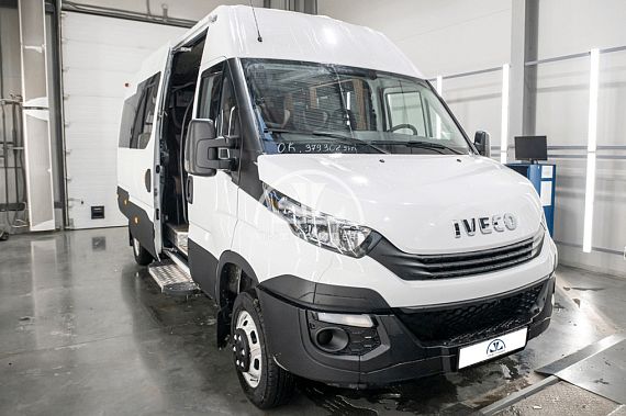 Туристический автобус IVECO Daily
