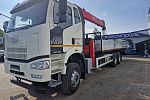 Бортовой автомобиль  FAW CA 3250 6х6  с КМУ HORYONG HRS 216