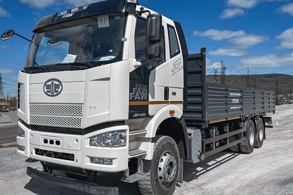  Бортовой автомобиль FAW J6 CA3250