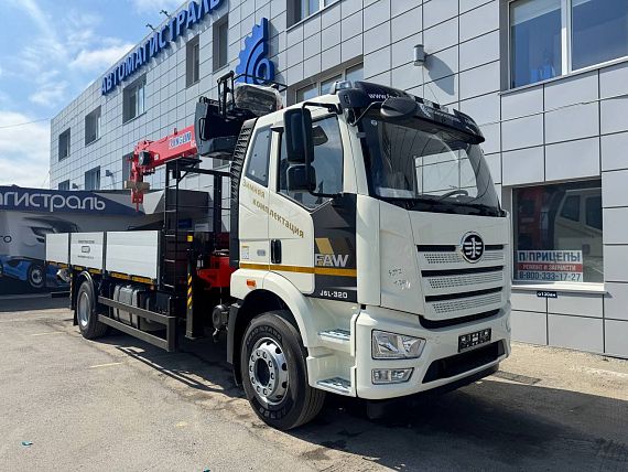 Бортовой автомобиль FAW J6L 4х2 с КМУ Kanglim 1256