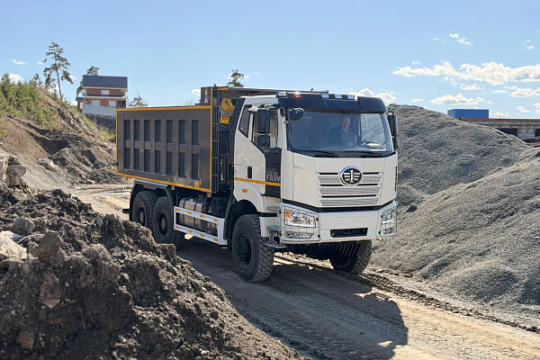 Самосвал J6P 6х6 односкат