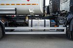 Автоцистерна для перевозки ГСМ или нефти FAW 6х6
