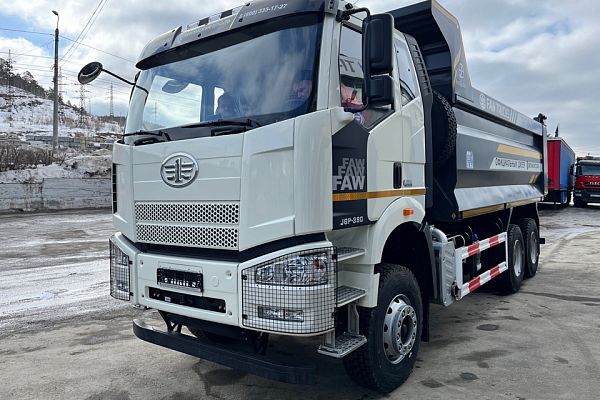 Самосвал FAW J6 6x4 - U кузов