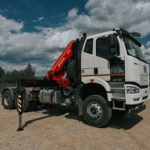 Седельный тягач FAW 3250 с КМУ Sunhunk K238