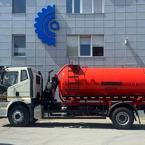 Представляем вакуумный автомобиль МВ-10 на базе FAW J6L с насосом КО-505 и колесной формулой 4х2 — незаменимый помощник в сфере очистки и вывоза жидких отходов!